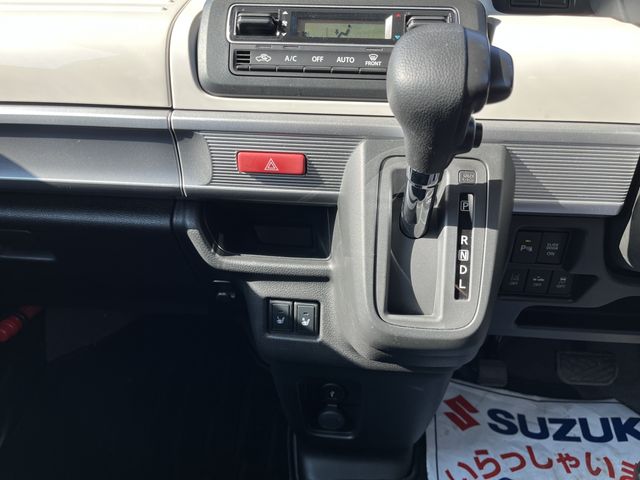 Suzuki SPACIA 2018-11 3676-7