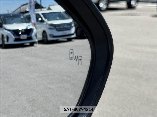 Toyota PRIUS 2016-03 329845-5