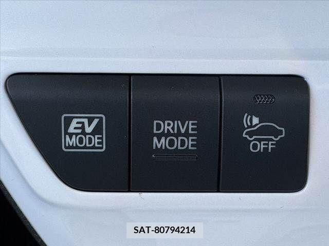 Toyota PRIUS 2016-03 329845-26