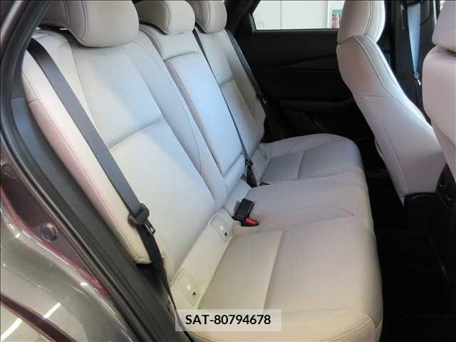 Mazda CX-30 2023-03 354930-25