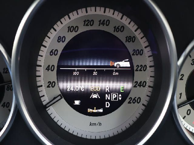 Mercedes Benz CLS-CLASS 2013-01 27224-17