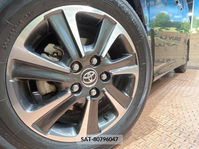Toyota VOXY 2020-03 289088-12