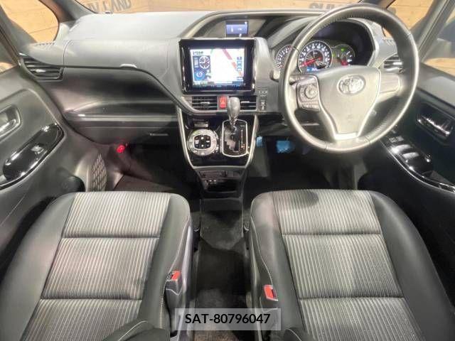 Toyota VOXY 2020-03 289088-1