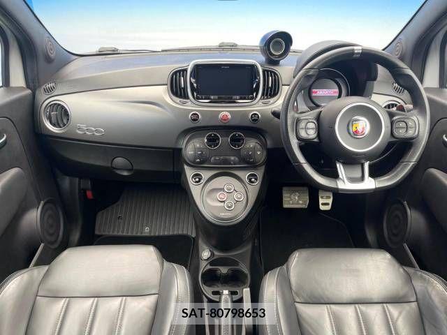 Abarth 595 2018-09 271365-1