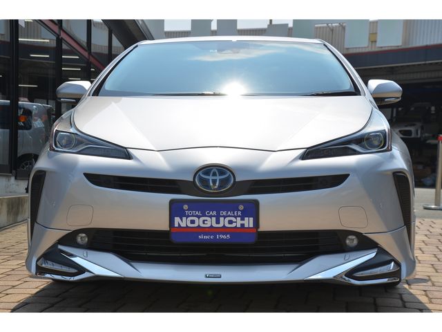 Toyota PRIUS 2018-12 4249-1