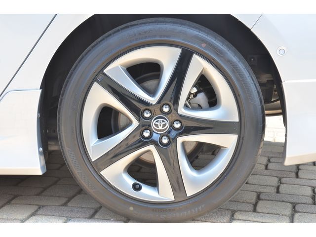 Toyota PRIUS 2018-12 4249-23