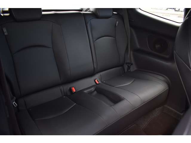 Toyota YARIS 2021-01 6983-5