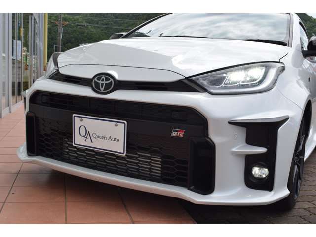 Toyota YARIS 2021-01 6983-8