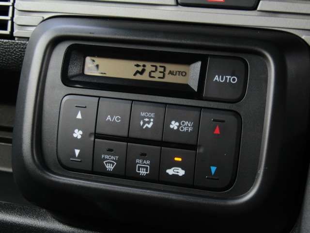 Honda N-VAN 2019-09 10404-7