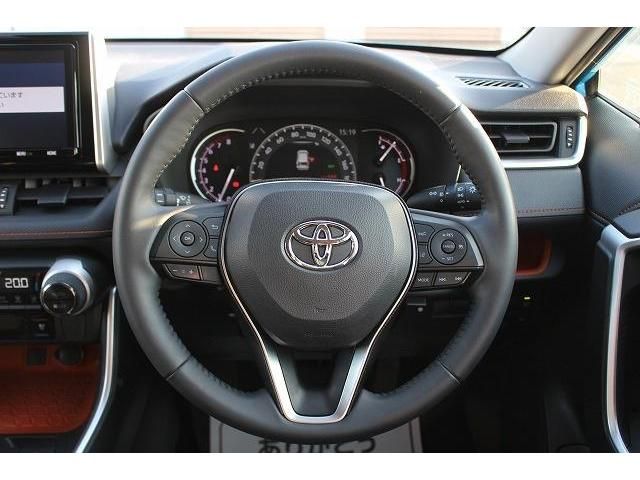 Toyota RAV4 2019-11 17202-15
