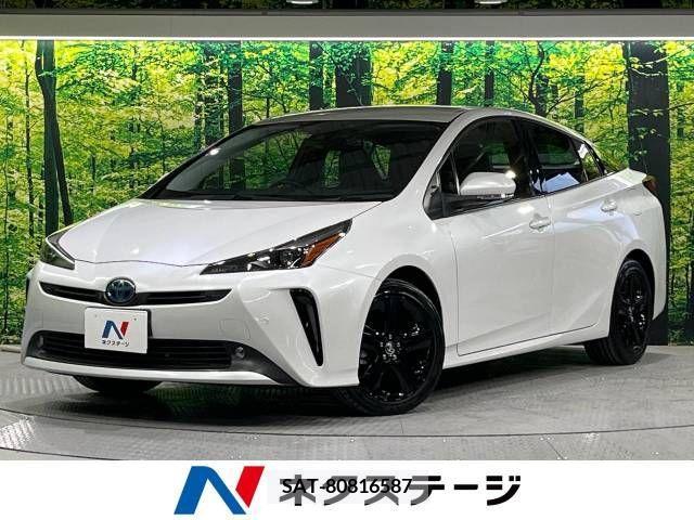 Toyota PRIUS 2021-08 322479-0