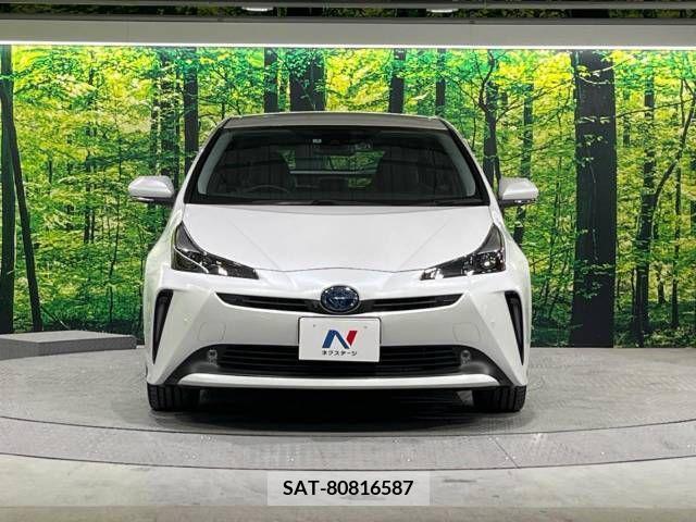 Toyota PRIUS 2021-08 322479-10
