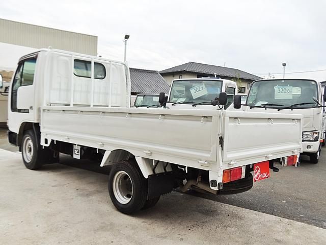 Nissan ATLAS 2006-11 192009-5