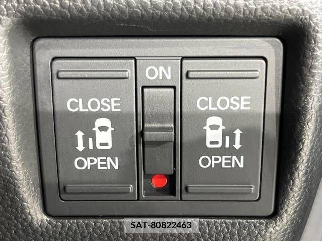 Honda N BOX CUSTOM 2021-09 279100-5