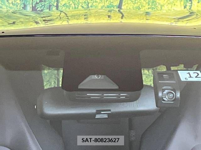 Toyota YARIS 2021-12 335920-3