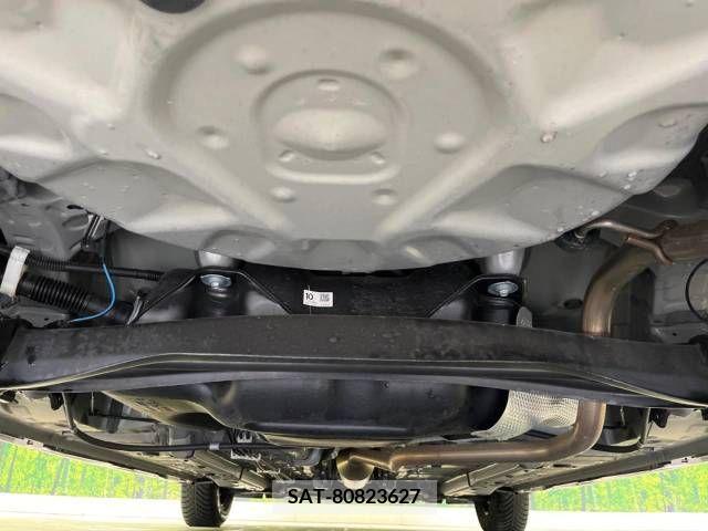 Toyota YARIS 2021-12 335920-18