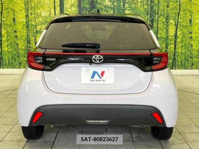 Toyota YARIS 2021-12 335920-15