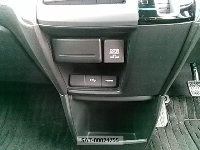 Honda STEP WGN 2020-10 286215-9