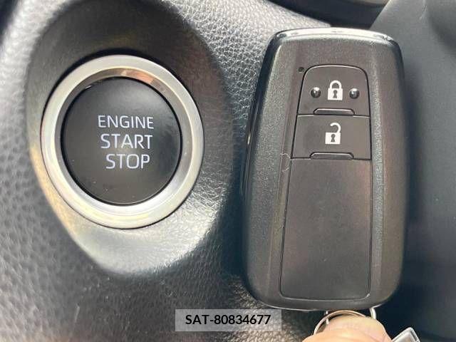 Toyota COROLLA CROSS 2023-04 264624-6