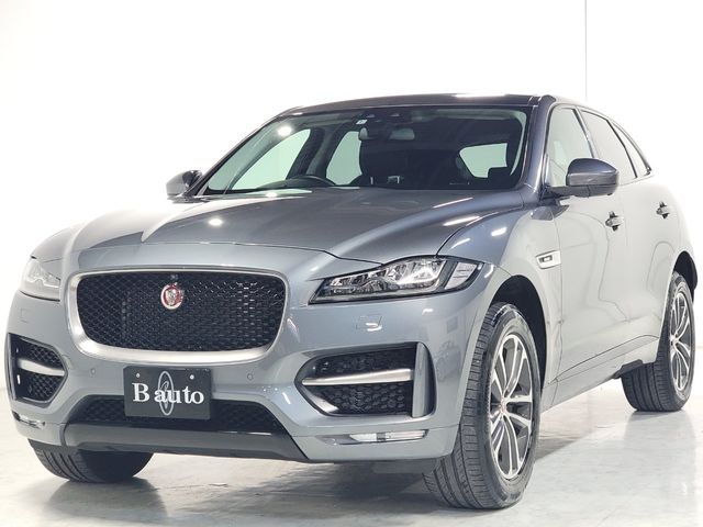 Jaguar F-PACE 2018-04 1797-0