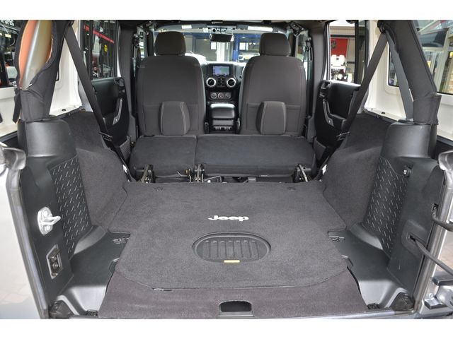 Jeep WRANGLER 2017-10 12572-19