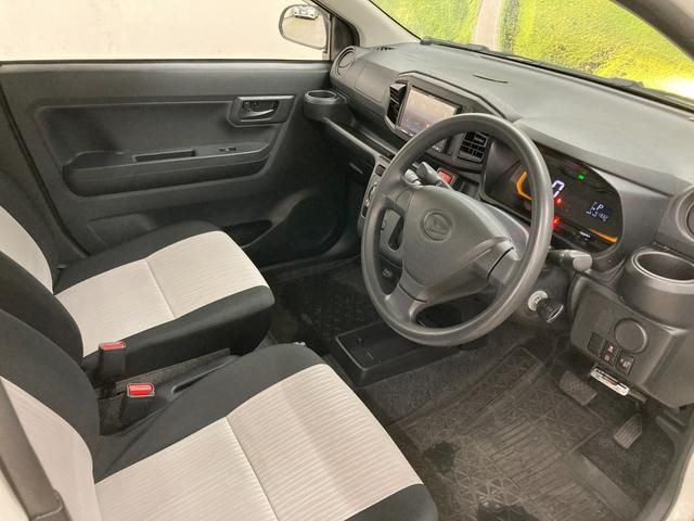 Daihatsu MIRA ES 2018-09 195574-8