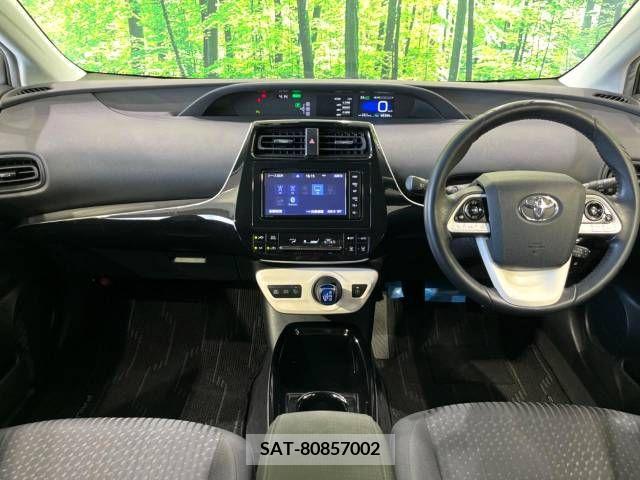 Toyota PRIUS 2018-12 343768-1