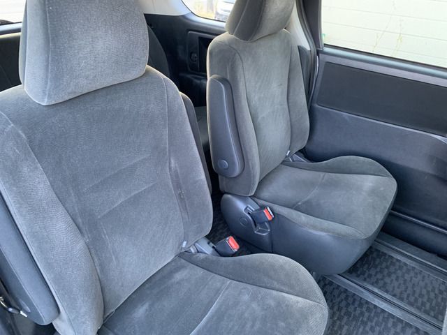Toyota NOAH 2012-06 193535-11