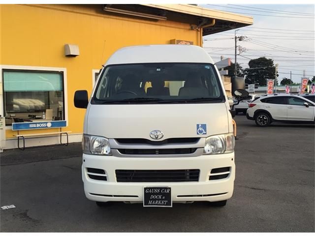Toyota HIACE VAN 2010-05 8494-1