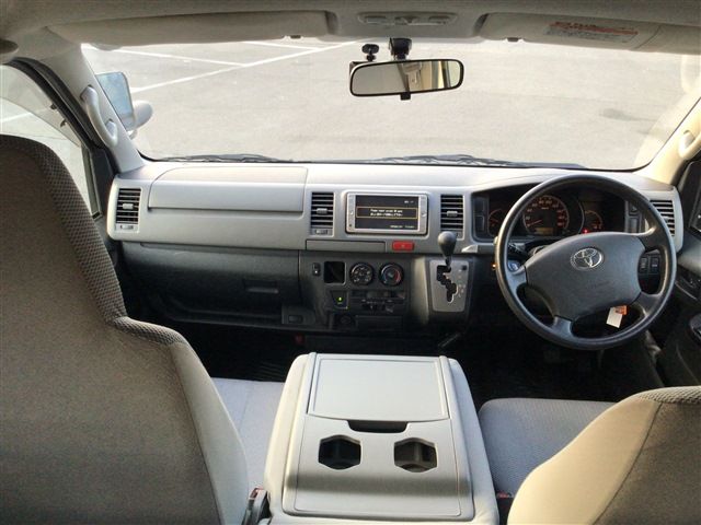 Toyota HIACE VAN 2010-05 8494-15
