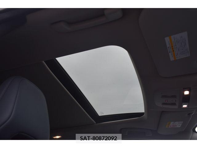 Nissan Ariya 2023-09 234867-6