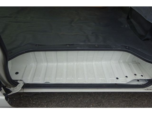 Toyota REGIUSACE VAN 2015-09 17054-19