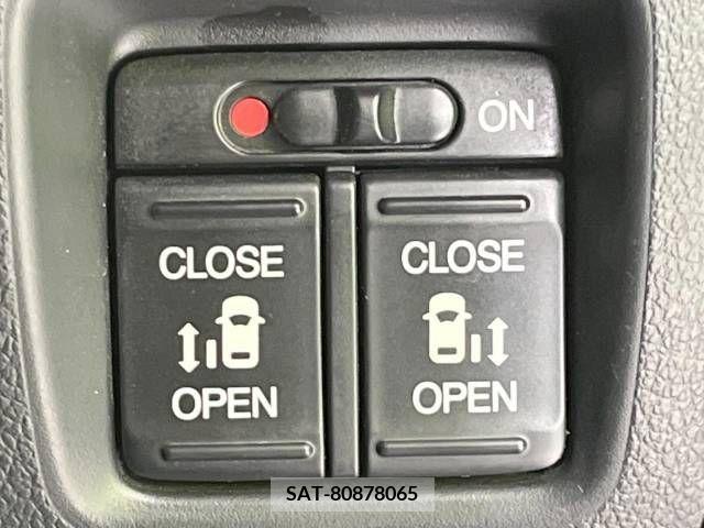 Honda N BOX CUSTOM 2013-04 365048-4