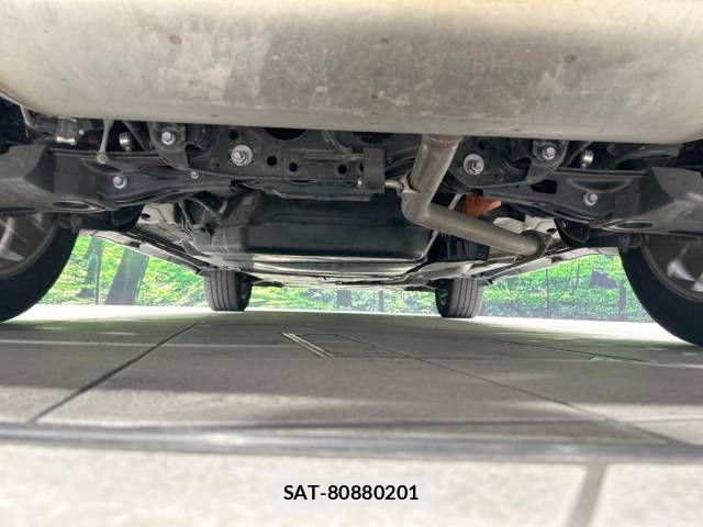 Toyota HARRIER HYBRID 2021-09 437219-19