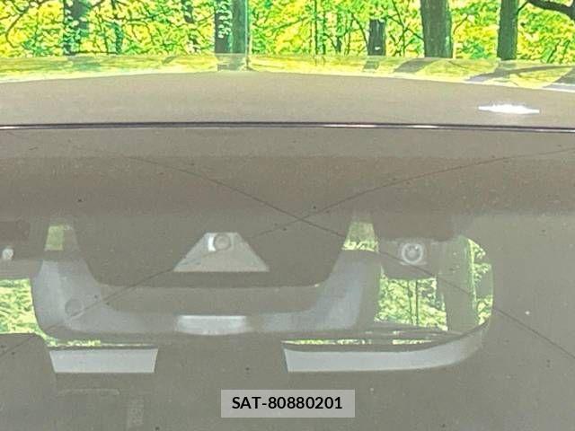 Toyota HARRIER HYBRID 2021-09 437219-5