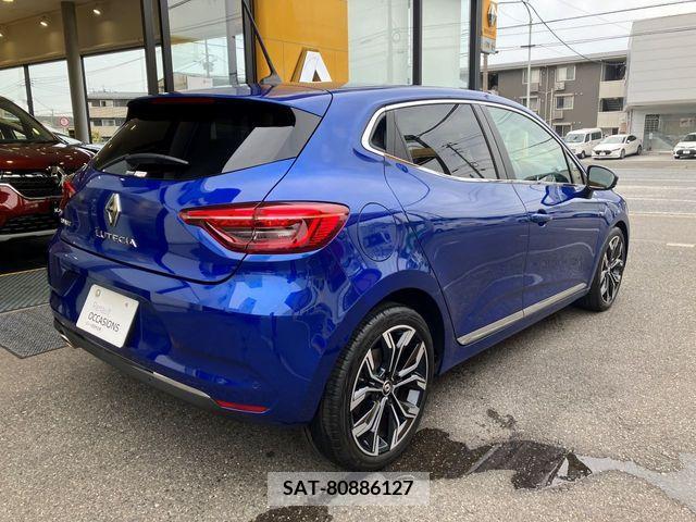 Renault LUTECIA 2022-12 317015-2