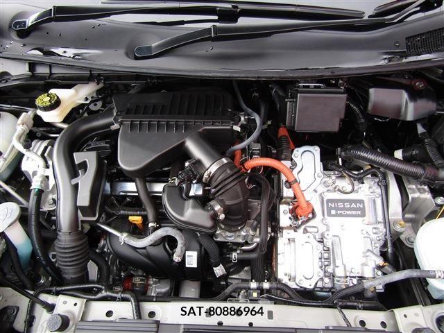 Nissan NOTE 2023-02 218683-28