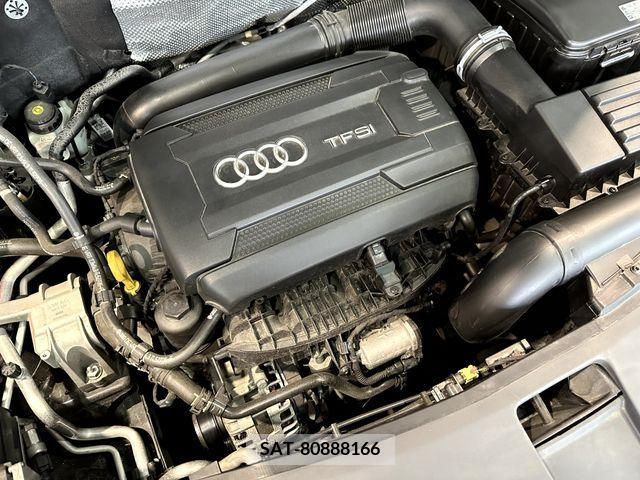 Audi Q3 2019-04 242375-25