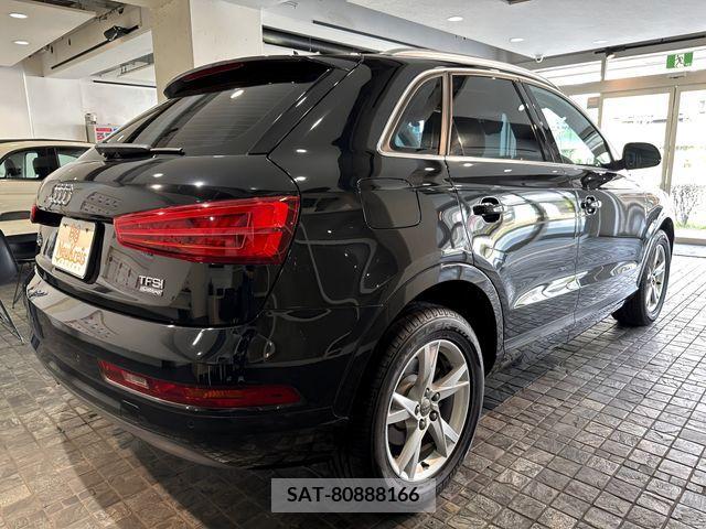 Audi Q3 2019-04 242375-8