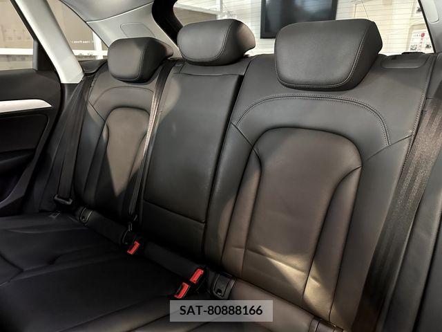 Audi Q3 2019-04 242375-14