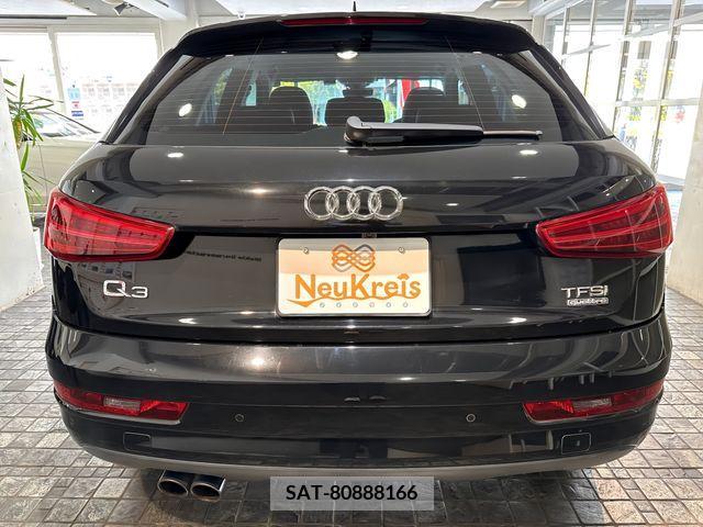 Audi Q3 2019-04 242375-2