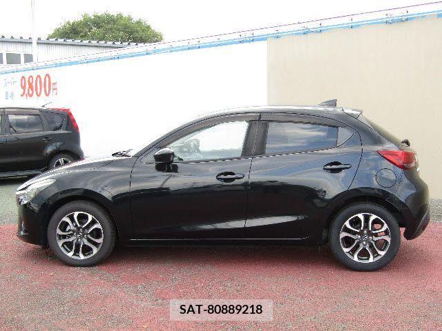 Mazda DEMIO 2016-06 359399-10