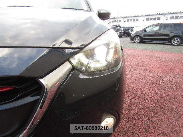 Mazda DEMIO 2016-06 359399-24