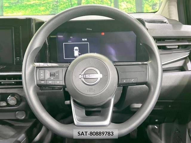 Nissan NOTE 2022-11 336665-11