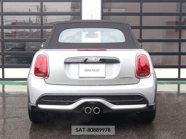 Bmw MINI 2024-01 228127-4