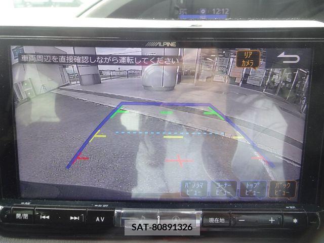 Toyota VOXY 2019-06 321638-11