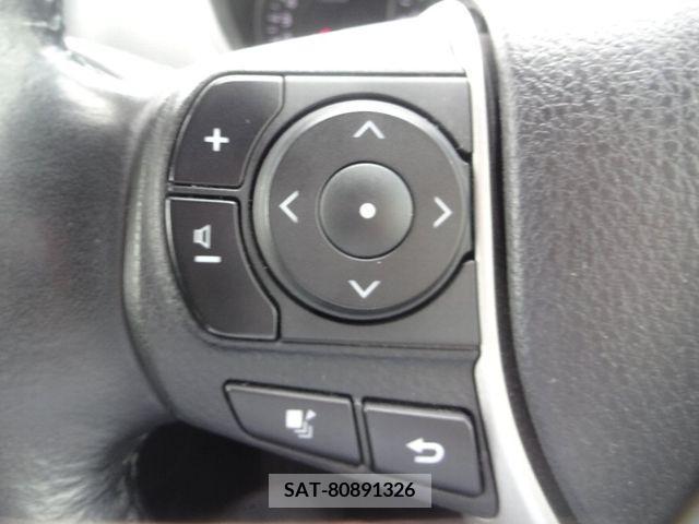 Toyota VOXY 2019-06 321638-17