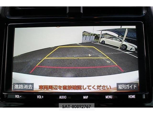 Toyota PRIUS 2020-10 351452-1