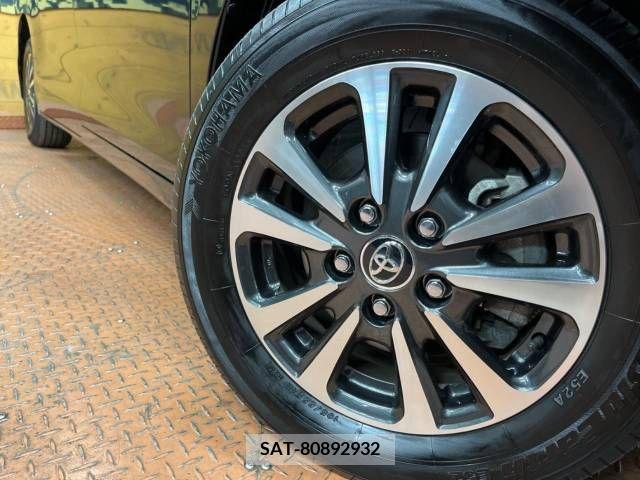 Toyota ESQUIRE 2018-08 268532-11