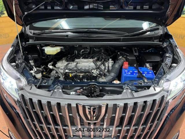 Toyota ESQUIRE 2018-08 268532-17